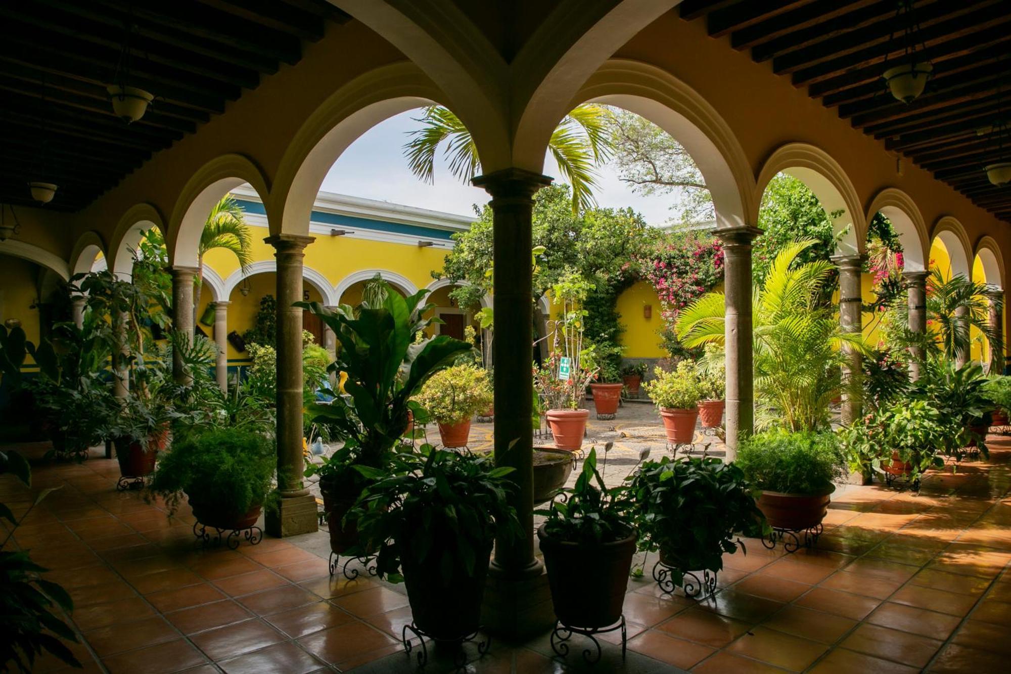 La Casa De Patios & Hotel