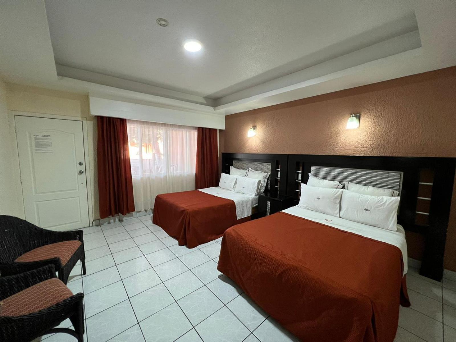 La Quinta Real 4*