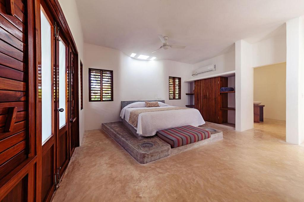 Hotel Mi Kasa Tu Kasa By Nah 4*