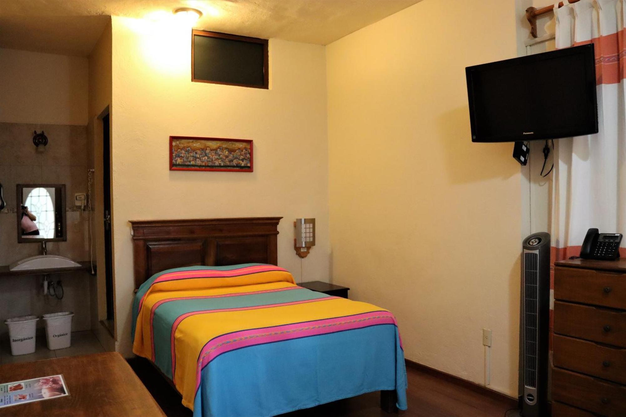Hotel Zaragoza 3*