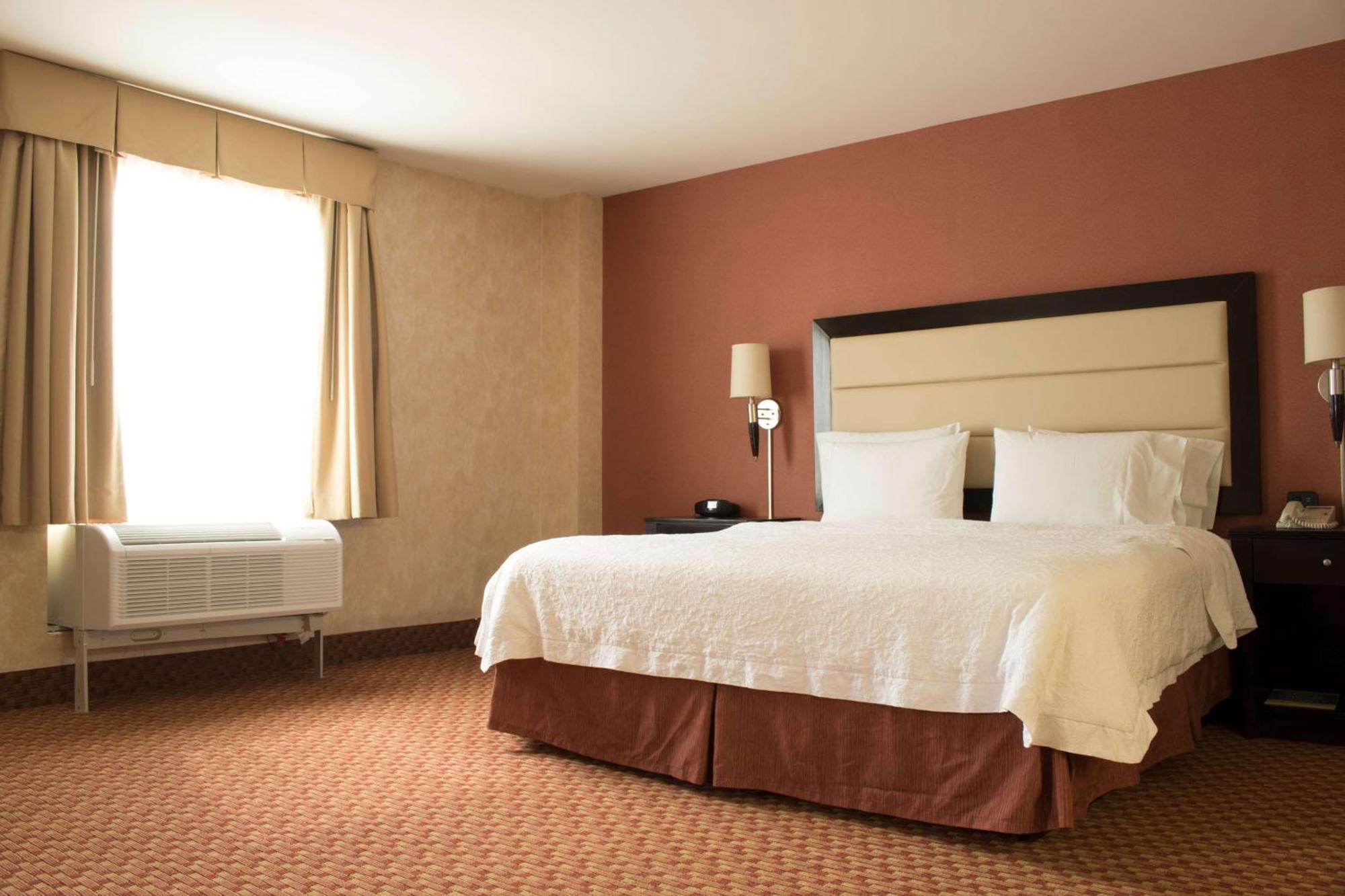 Hampton By Hilton Hotel