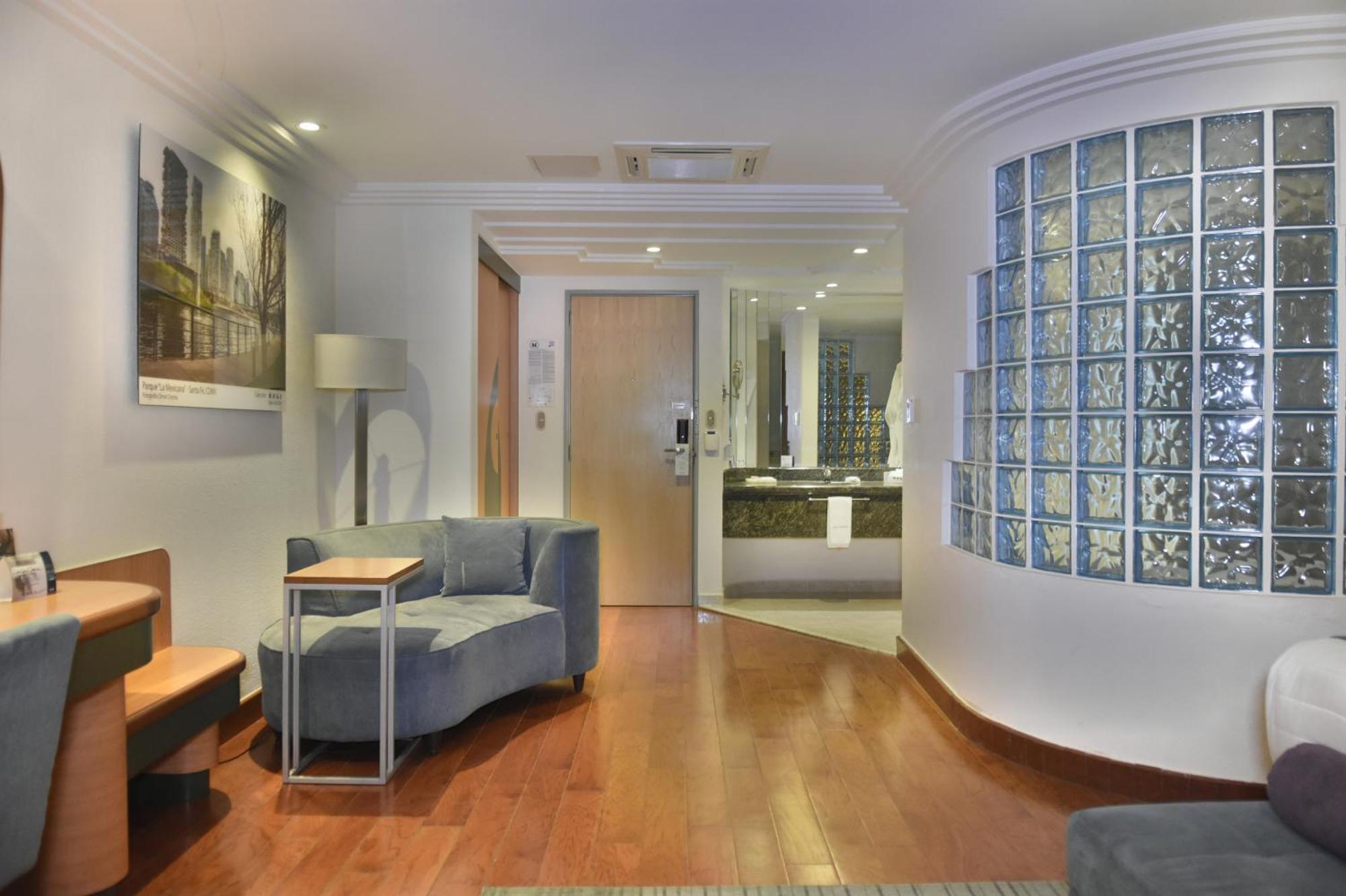 Kali Escandon Hotel 4*