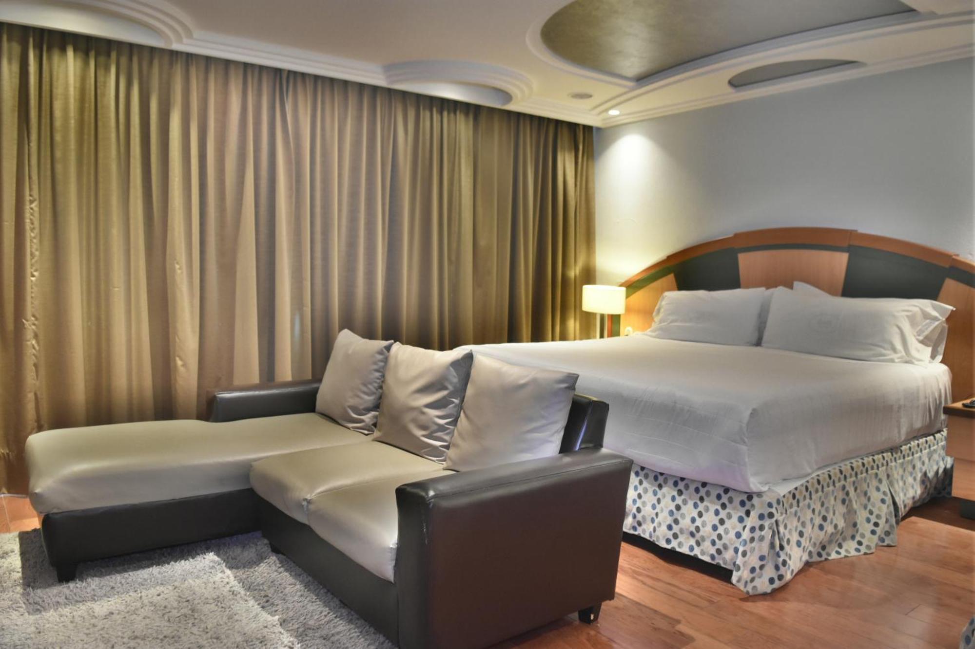 Kali Escandon Hotel 4*