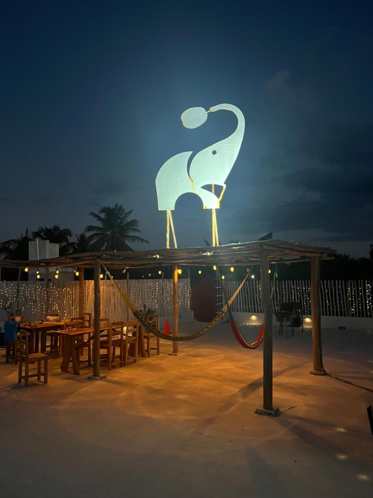 Casa Gajah Cuyo Inn