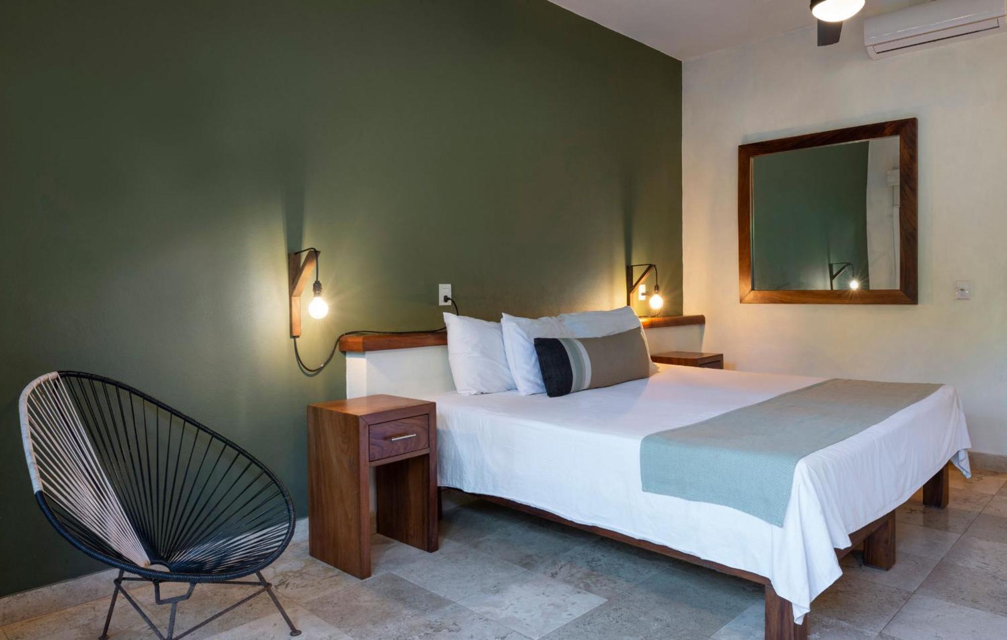 Punta Monterrey Hotel