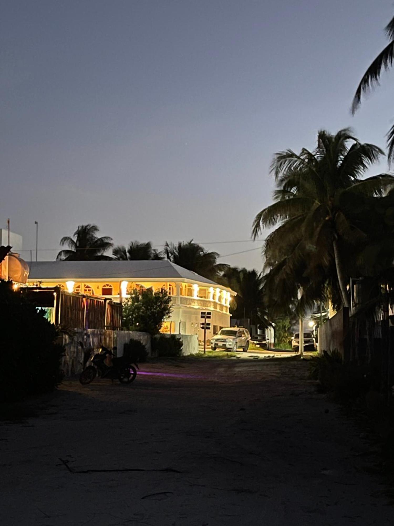 Inn Casa Gajah Cuyo