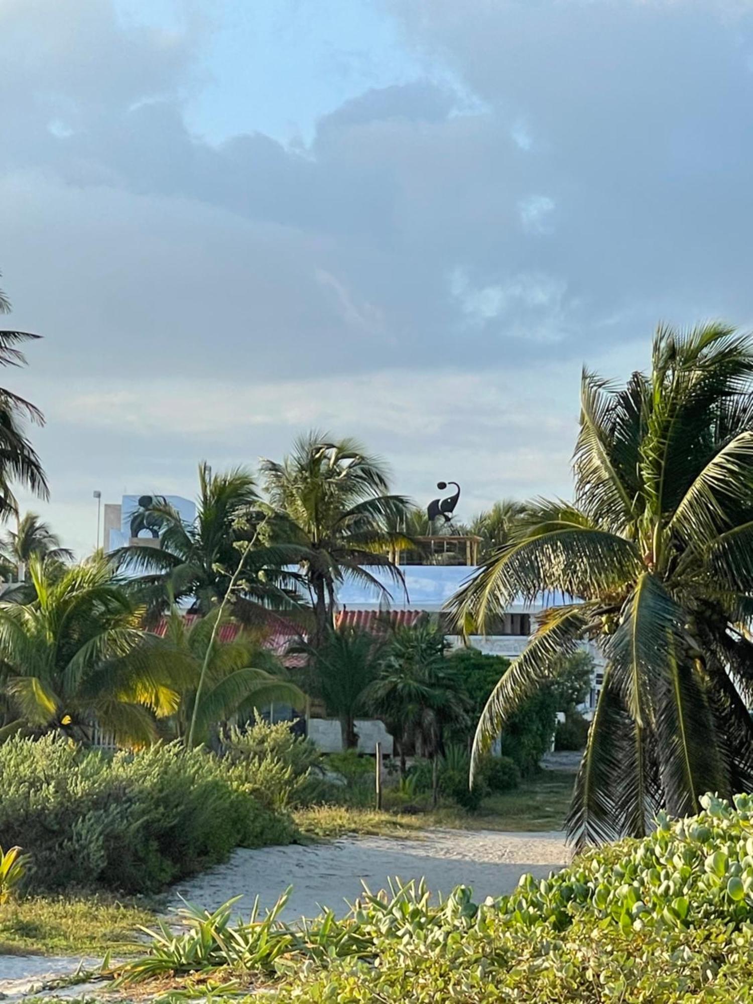 Inn Casa Gajah Cuyo El Cuyo