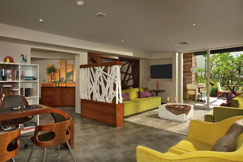 Belair Sunclub Cabos By Krystal Grand