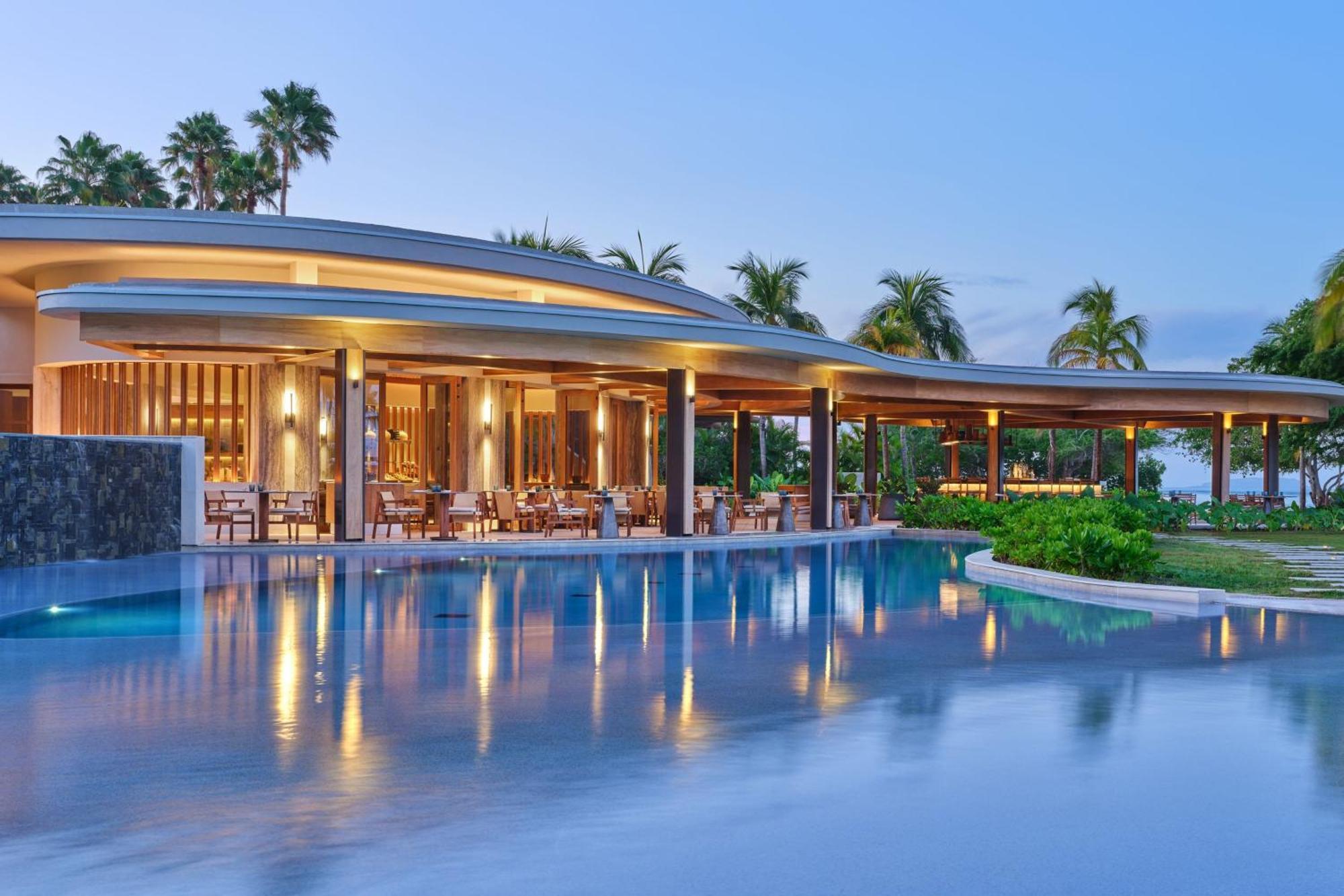 The St. Regis 5*
