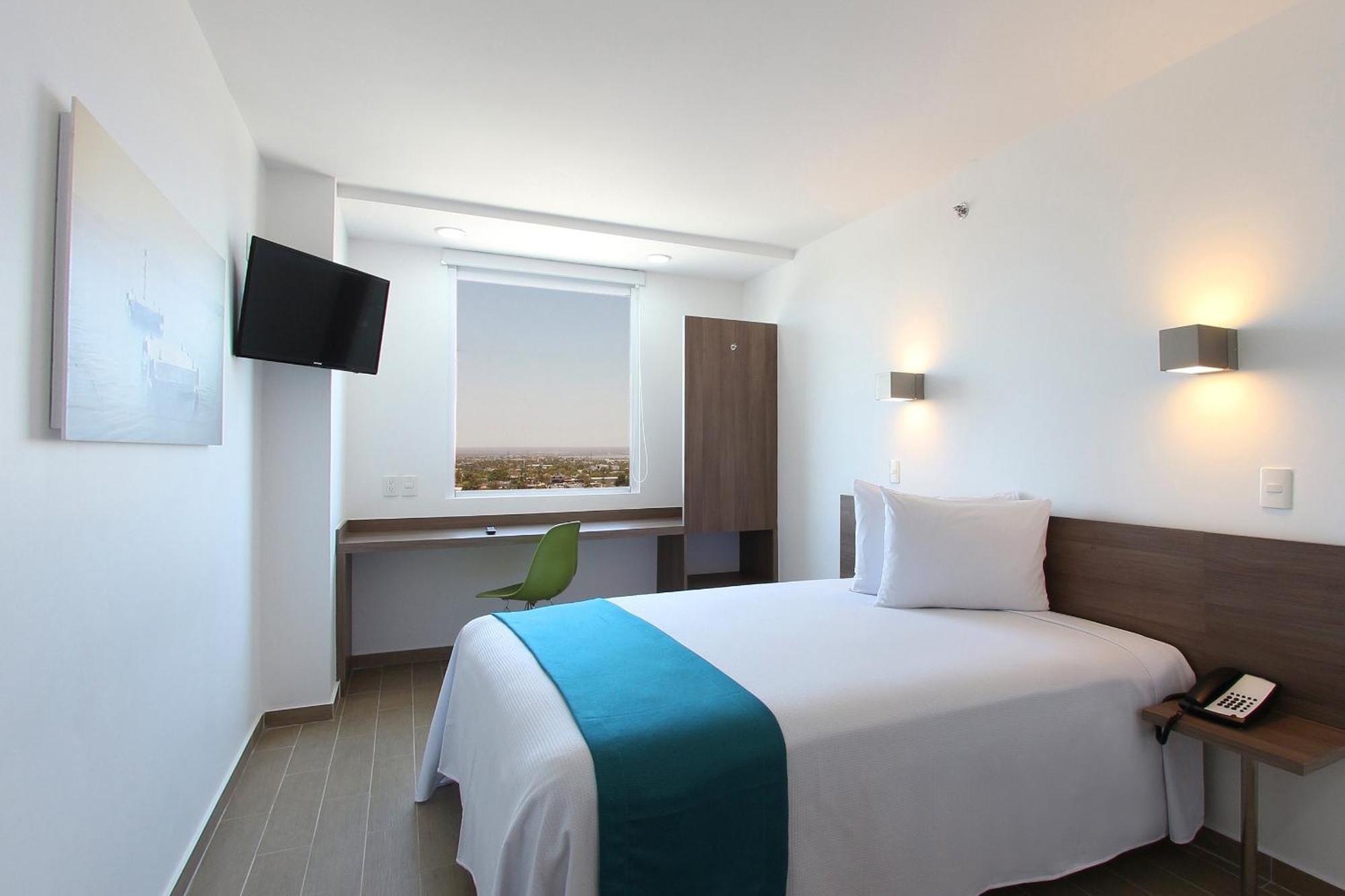 Hotel One 3*