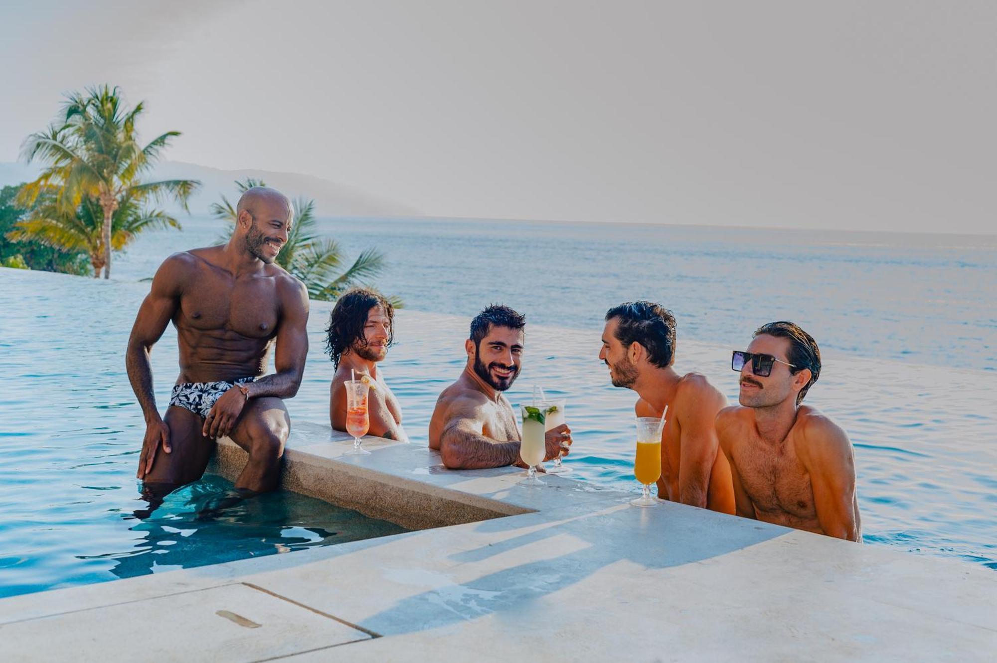 Almar Luxury Lgbt Front Experience (adults Only)