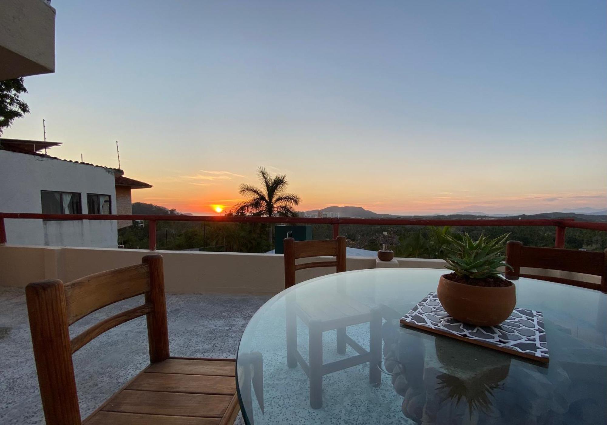 Departamento Con Vista A Montanas Y Al Mar *