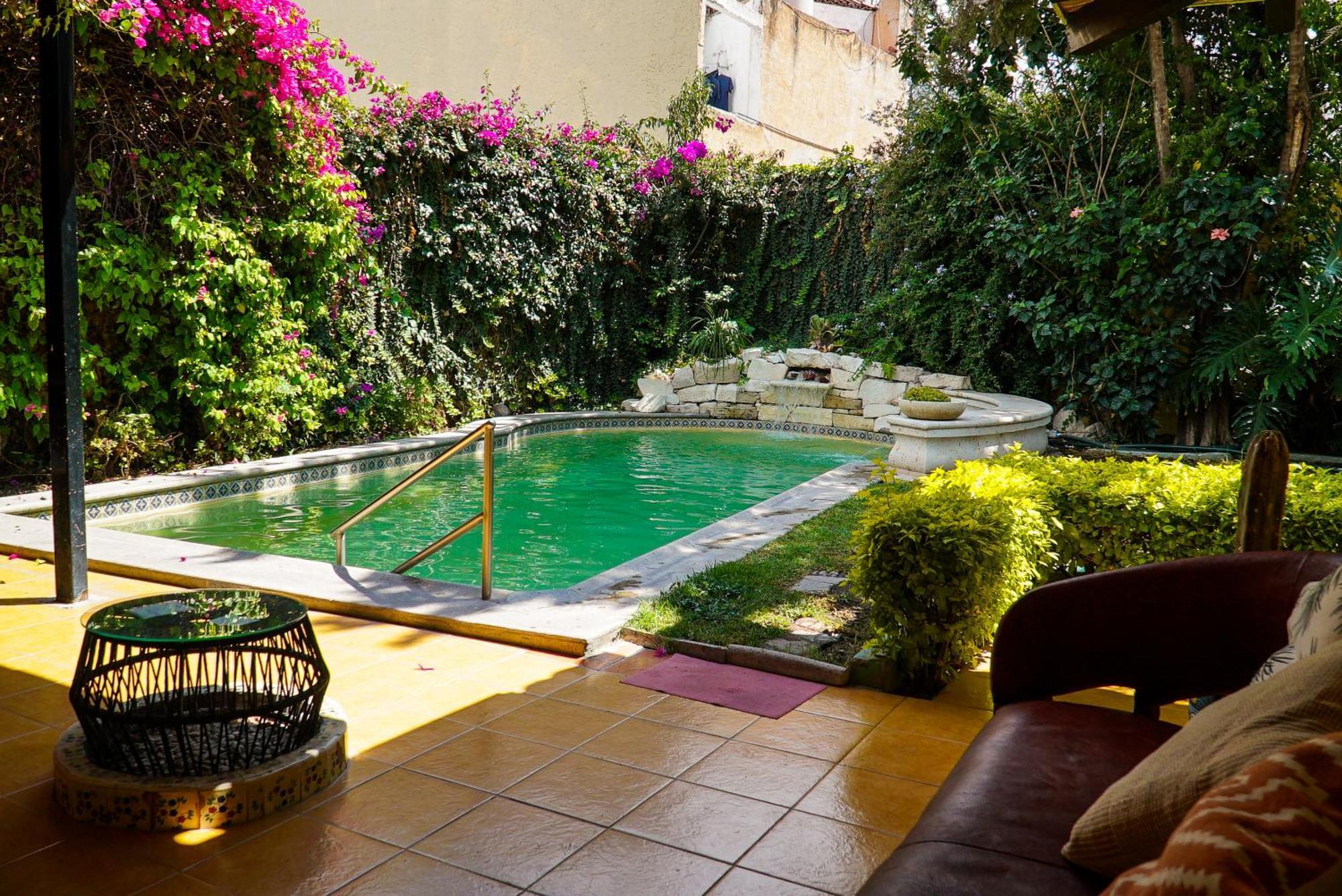 Casa Margarita , La Fuente De La Luna *