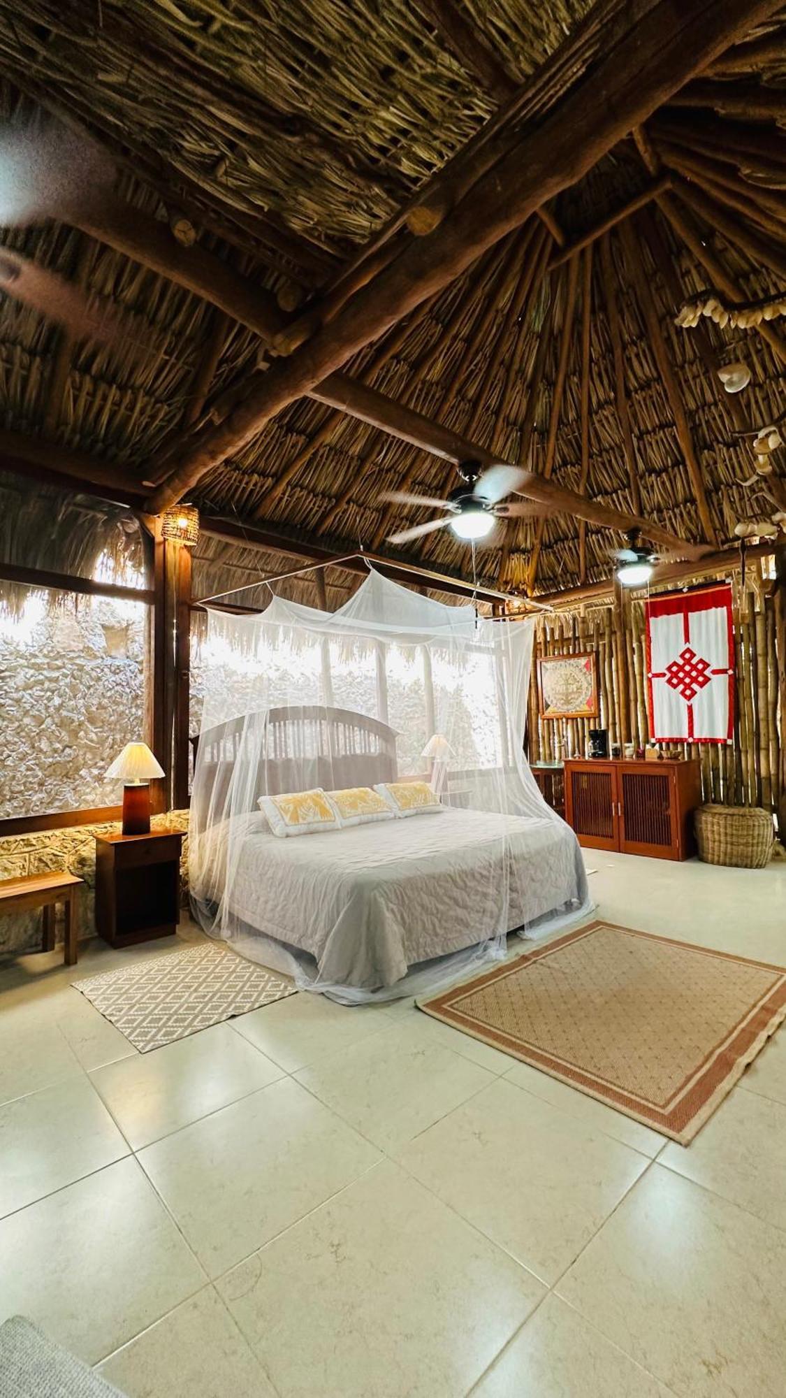 Hotel Casa Quetzal Valladolid (Yucatan)
