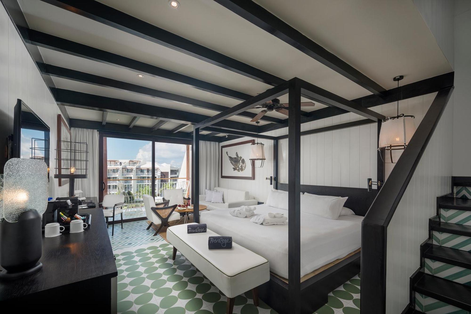 Resort Ocean Riviera Paradise 5*
