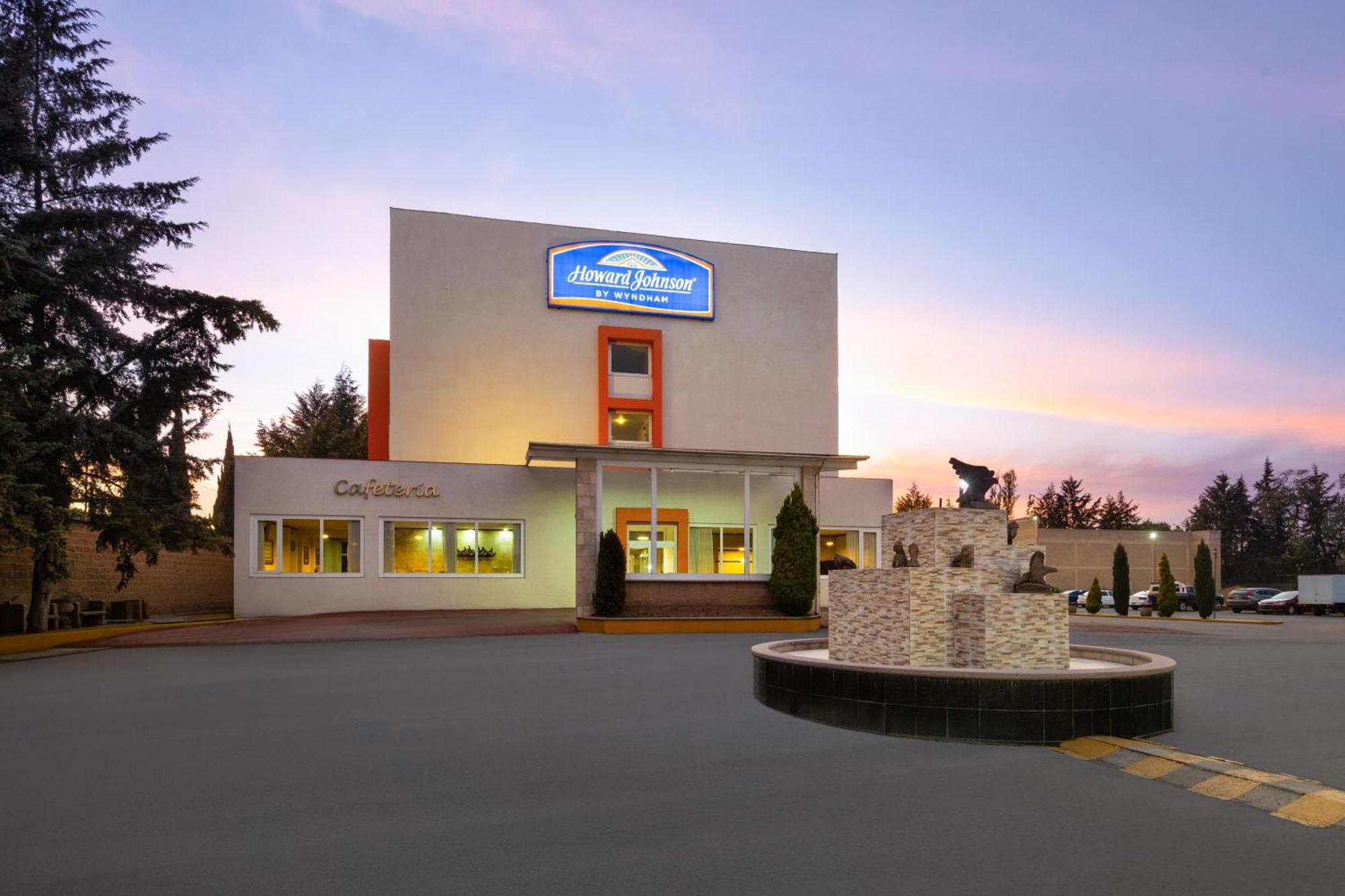 Hotel Howard Johnson By Wyndham Toluca