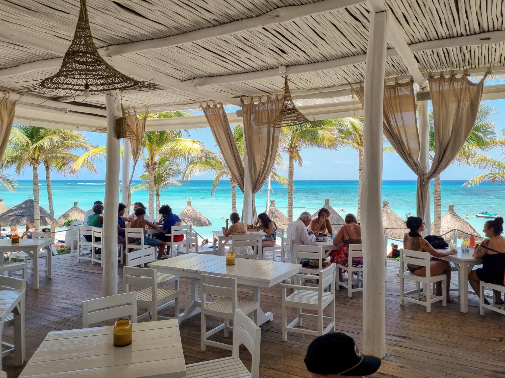 Hermosa En Tulum Country Club Acceso A Playa Akumal