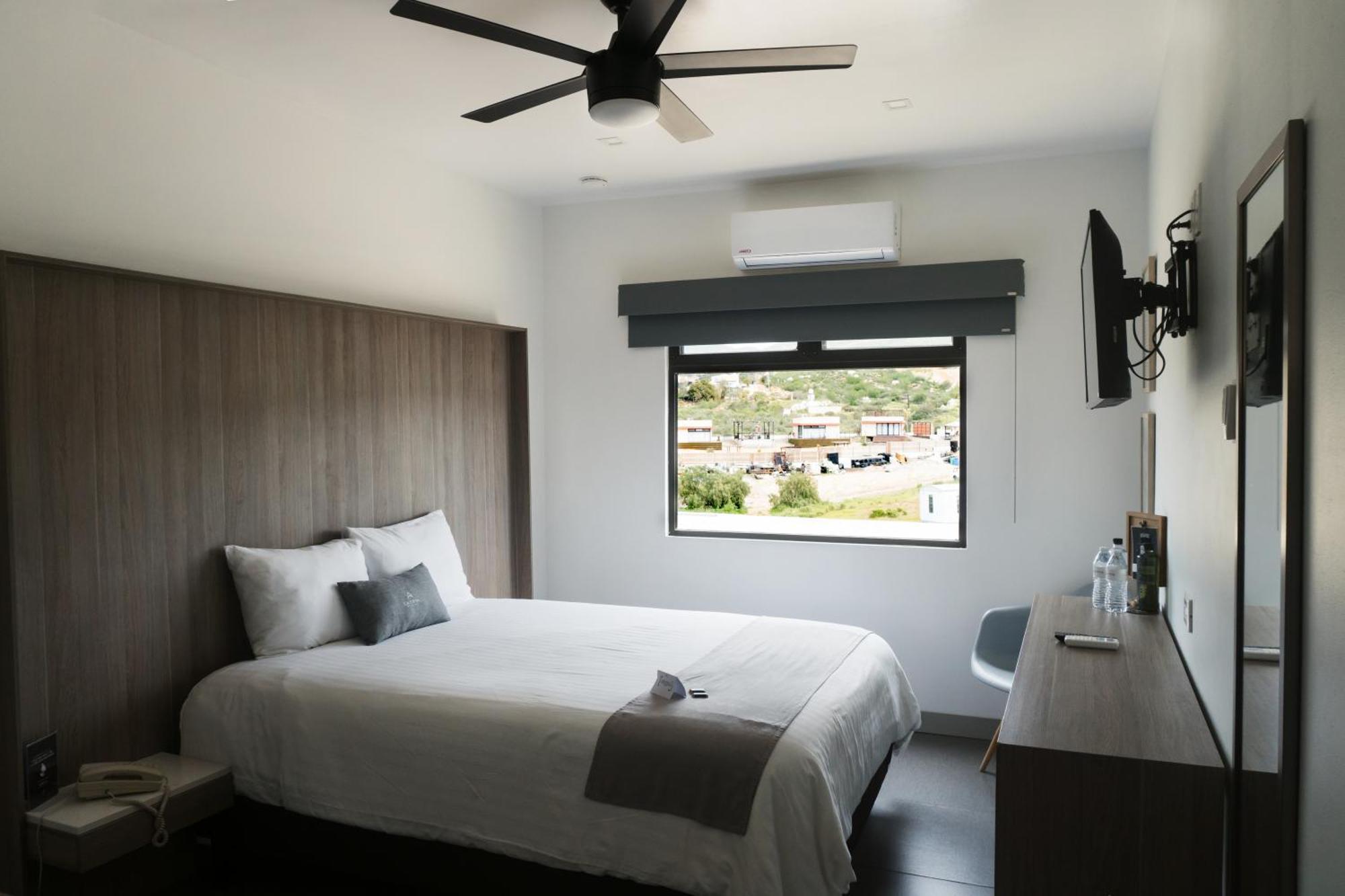 Hotel La Cima Del Valle 4*
