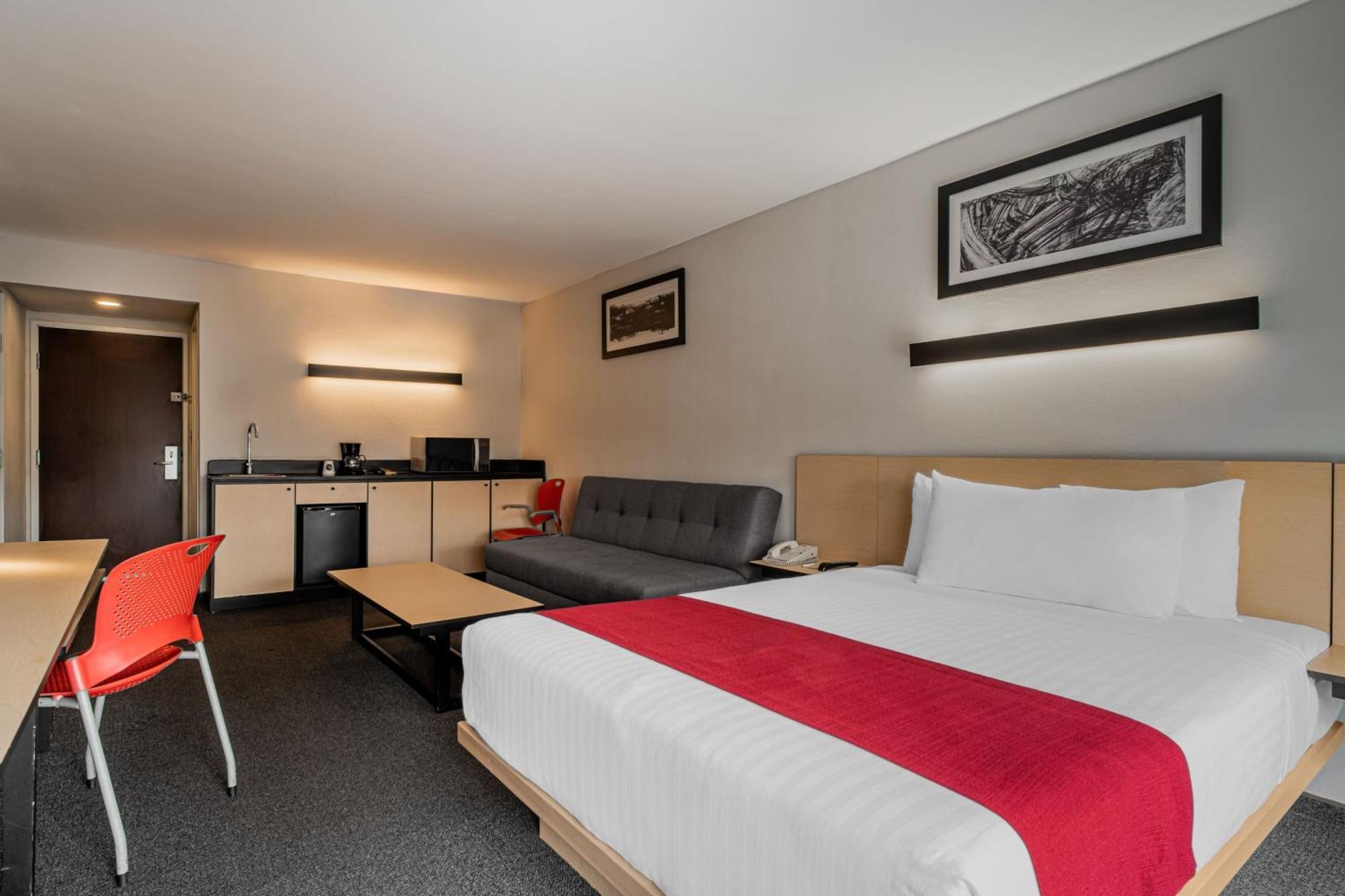 Hotel Express By Marriott Jurica 4*