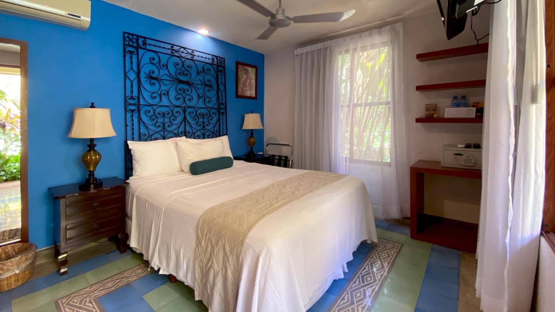 Art 57 - Adults Only Hotel 2*