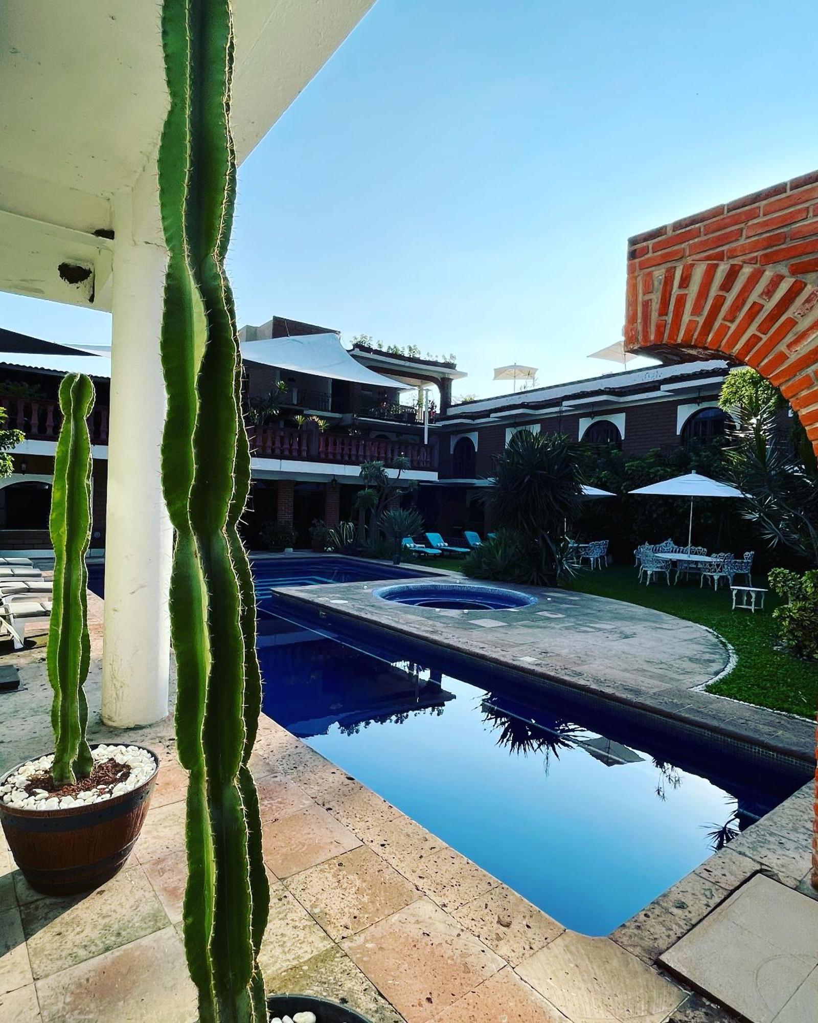 Hotel Hacienda Ventana Del Cielo 3*