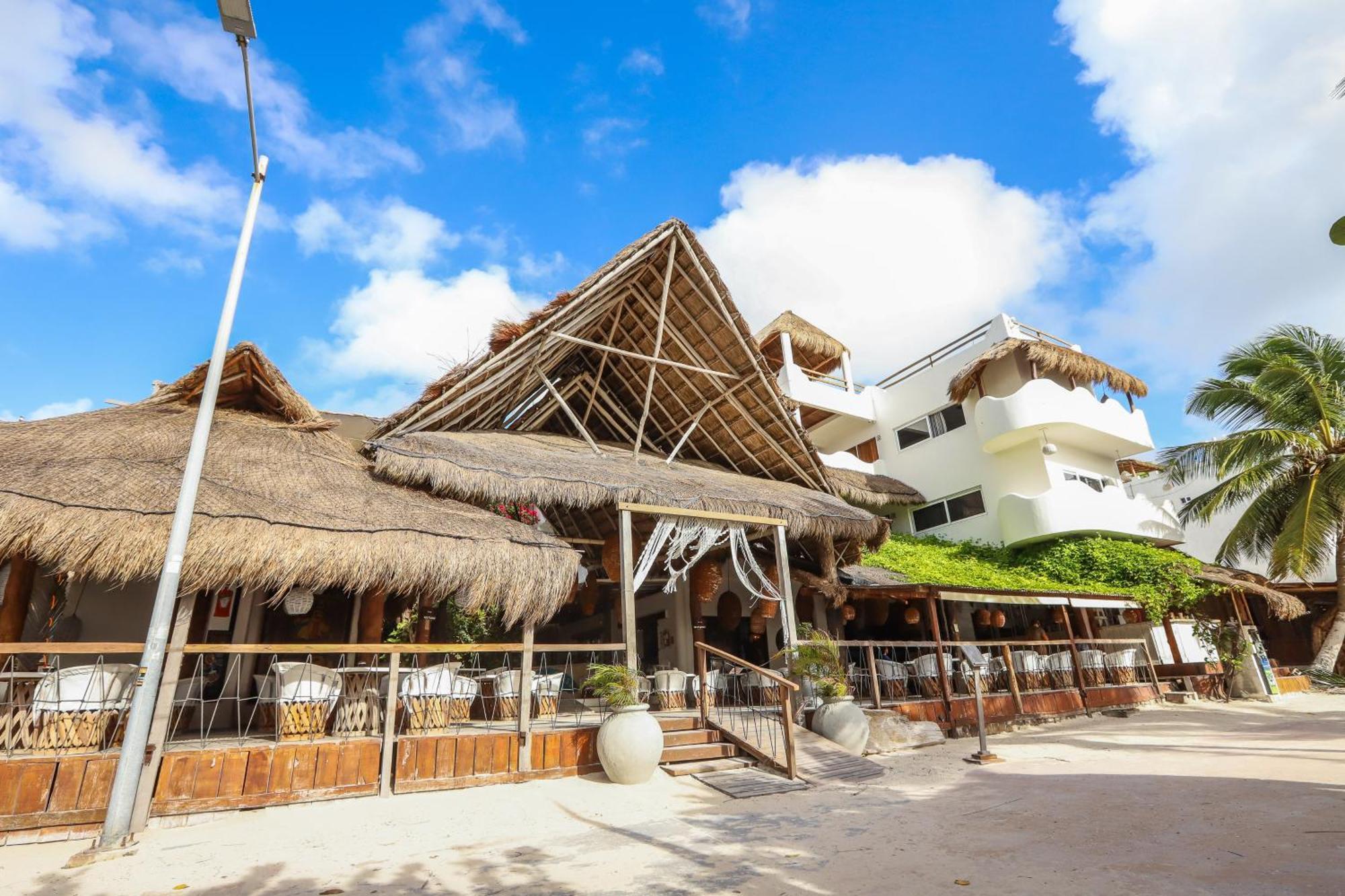 40 Canones Hotel