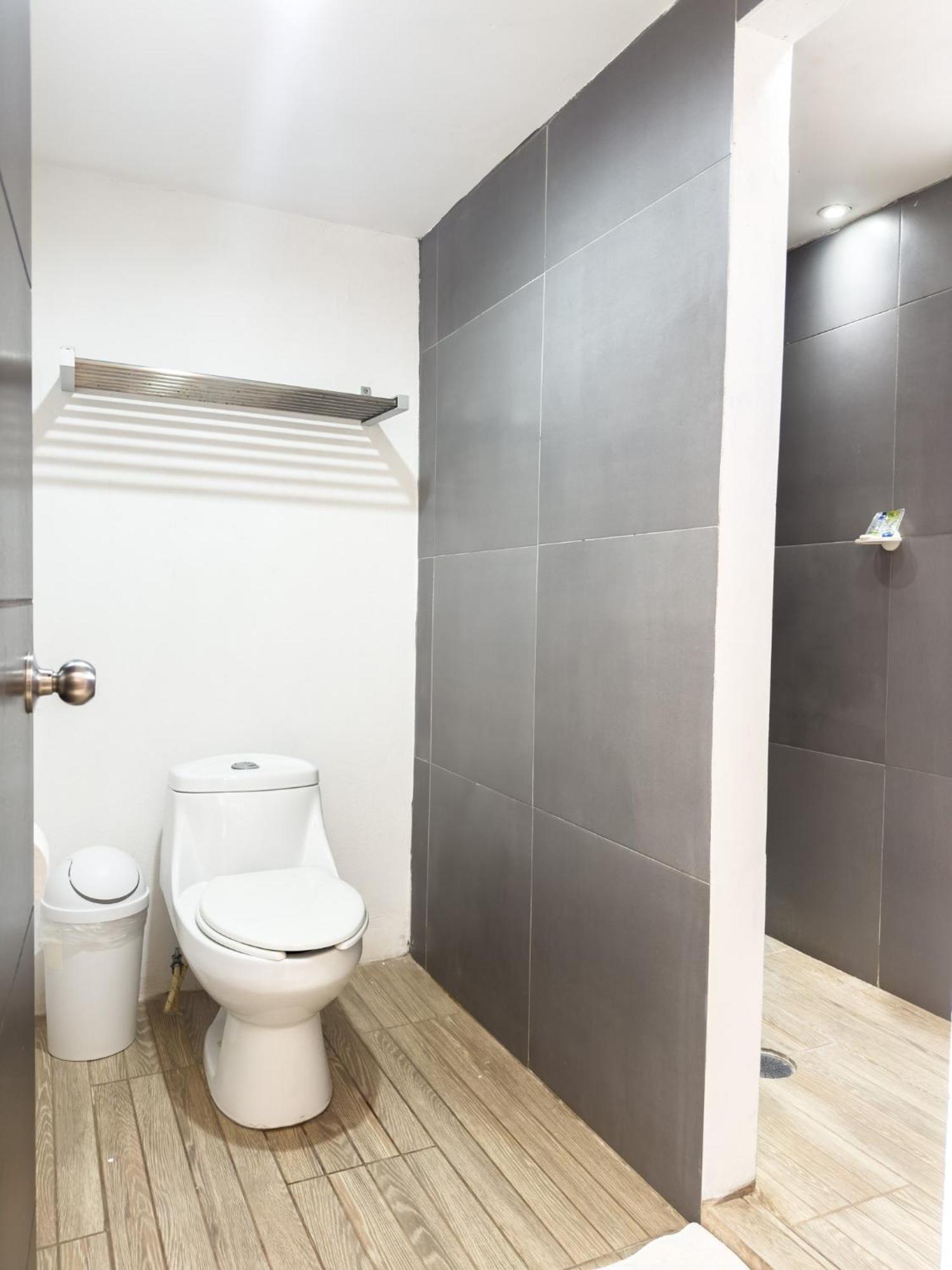Hotel Eco Bay 3*