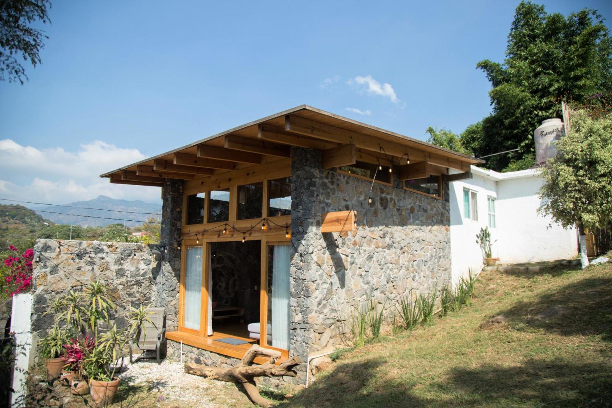 Amara Lodge