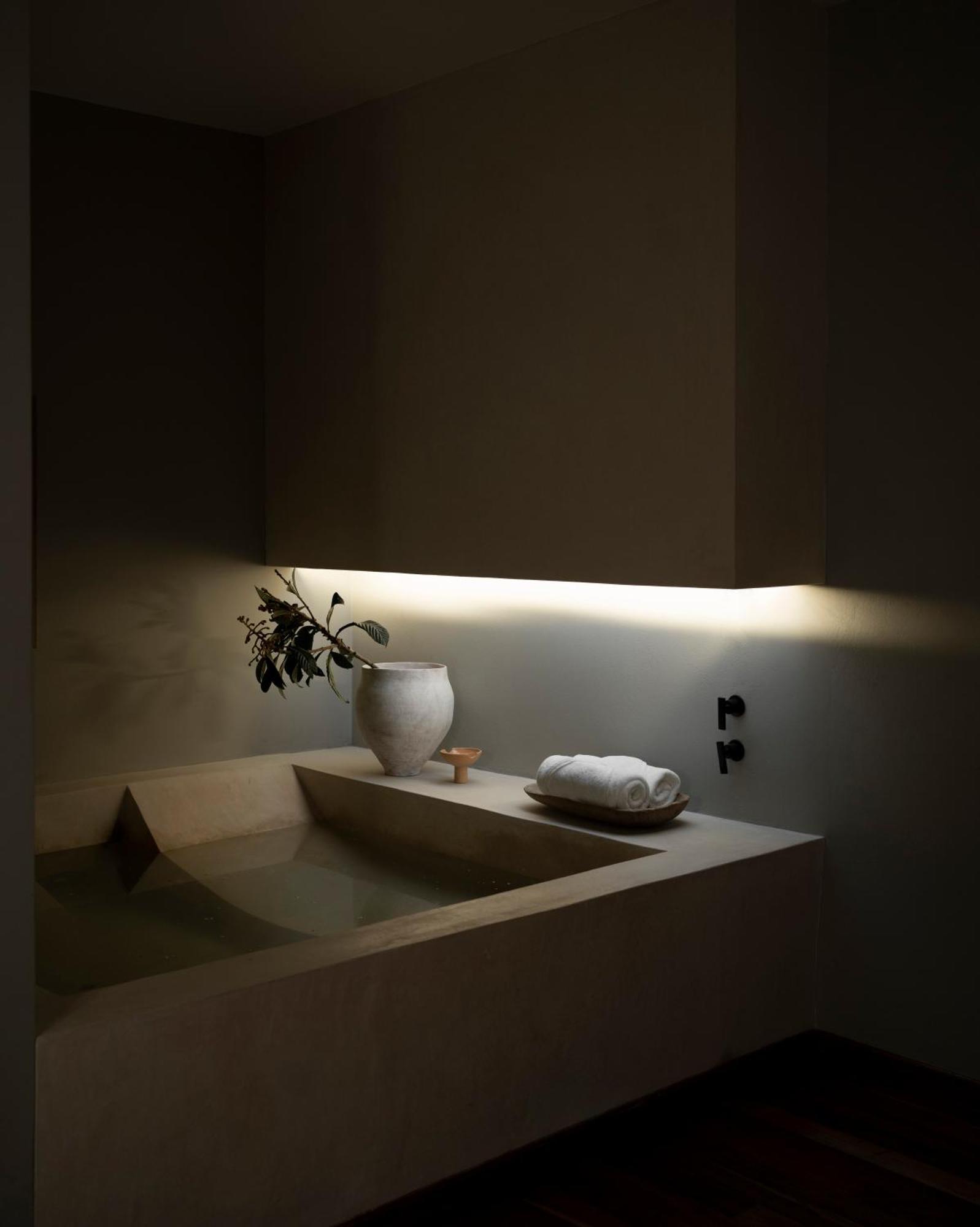 Nima Local House Hotel & Spa Bed & Breakfast 4*