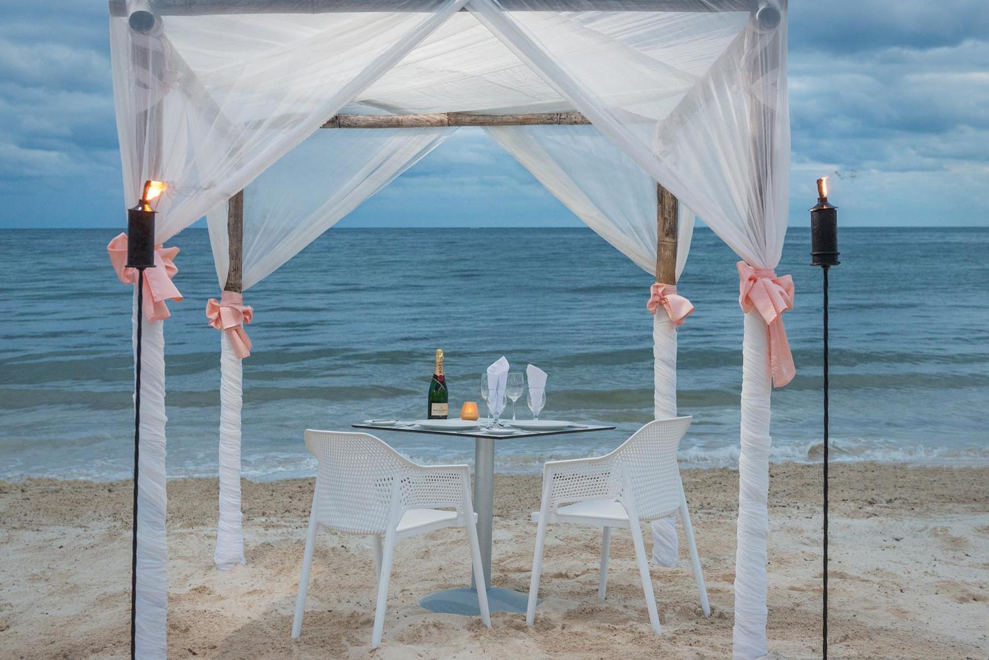 El Beso Adults Only At Ocean Coral & Turquesa Resort