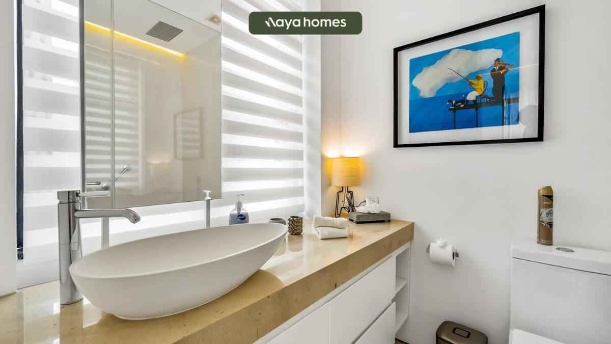 Pier 57 - Luxurious In Zona Romantica - 5 Min Away From Apartment *