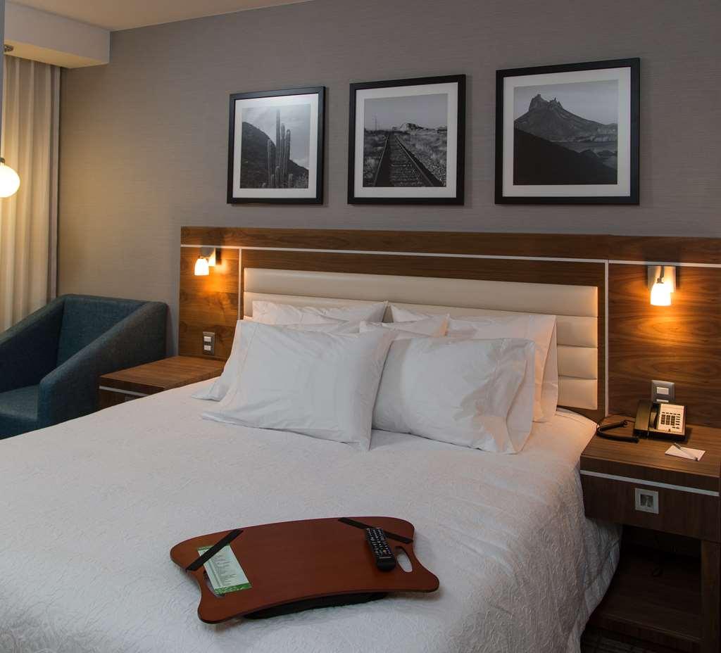 Hotel Hampton By Hilton 3*