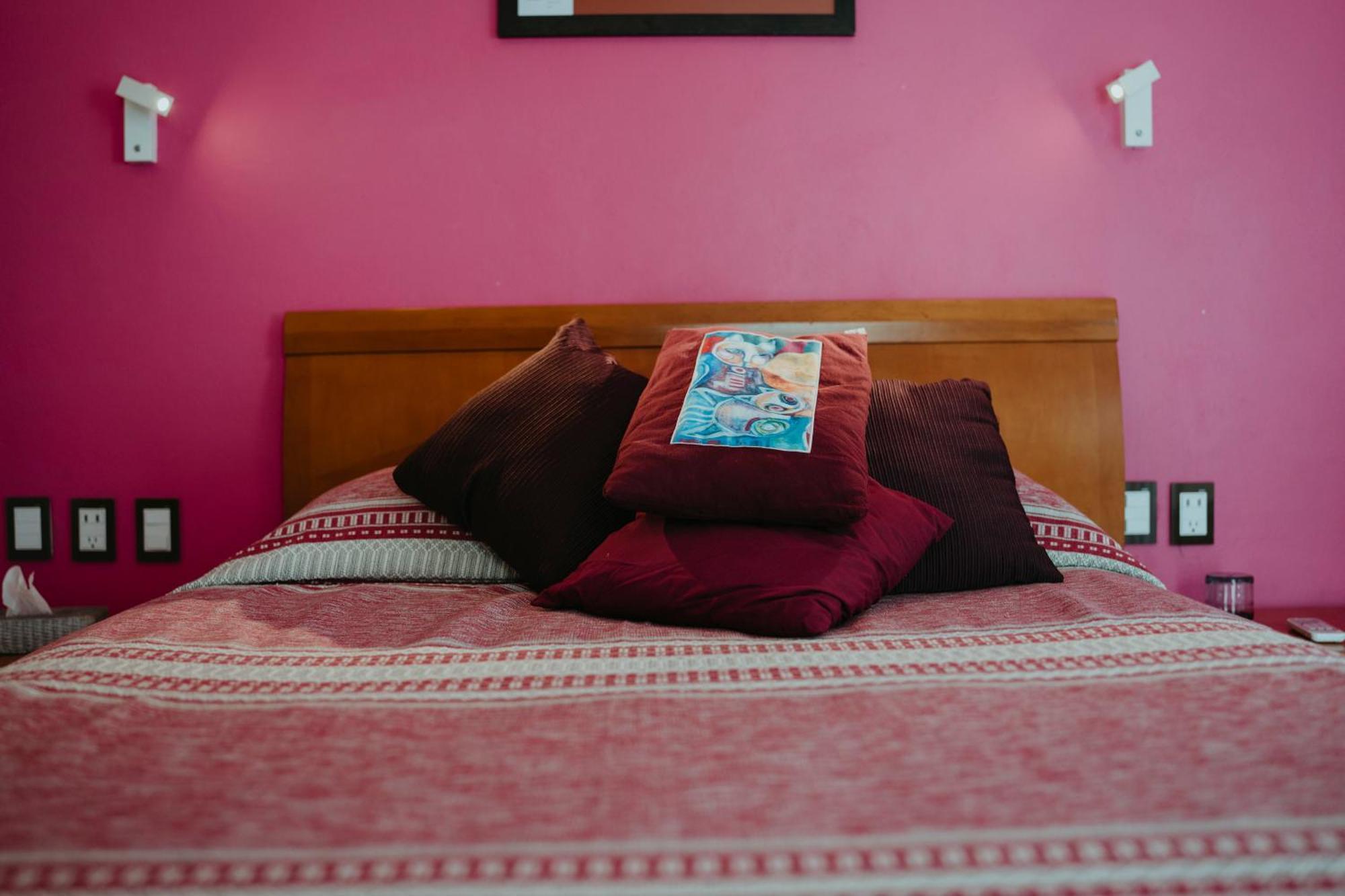 Larimar Gallery Y Boutique Hotel