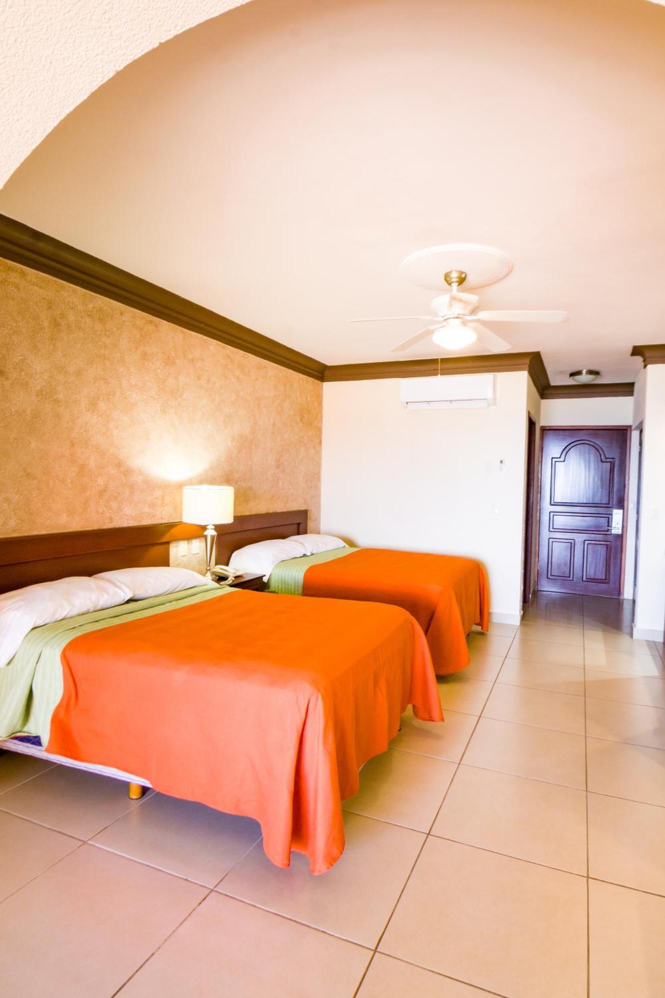 Resort Palmas De Cortez