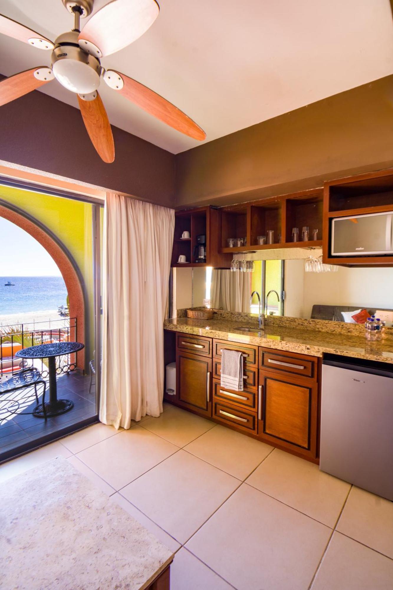 Palmas De Cortez 4*