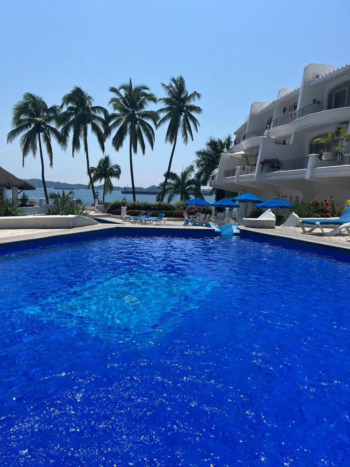 Frente Al Mar, Comodo Y Familiar Manzanillo