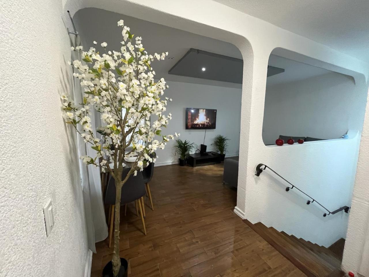 Casa Geranio Conveniente Y Funcional. *