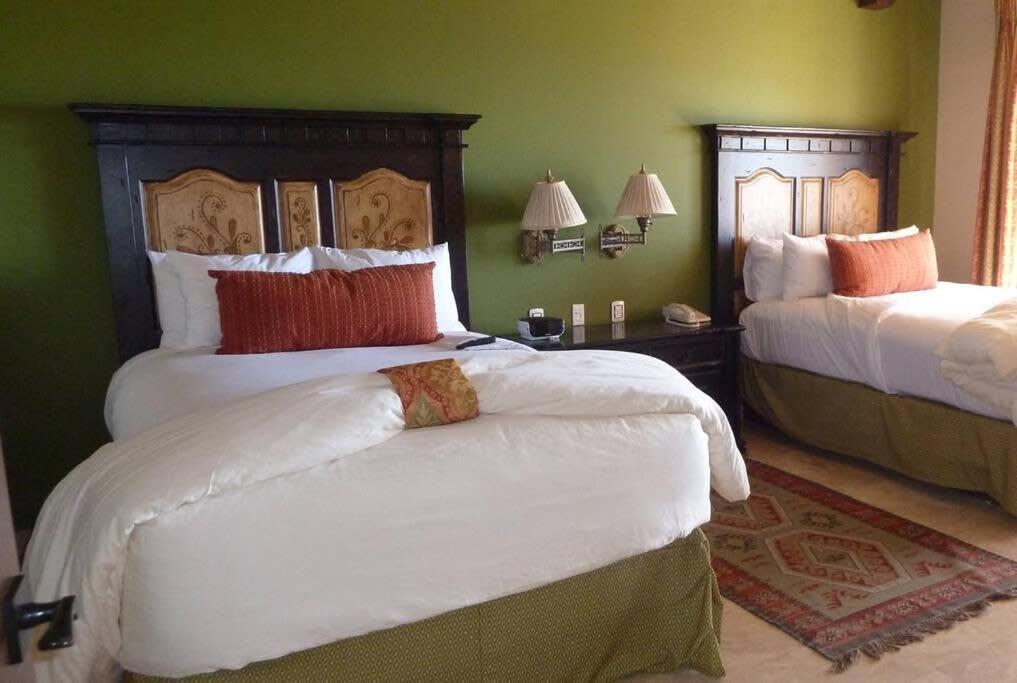 Villa Three Luxury 3br In