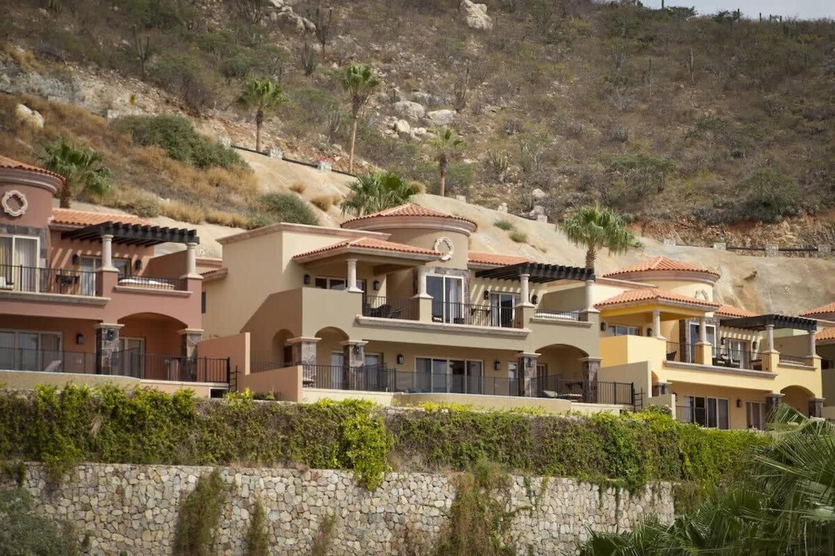 Villa Three Luxury 3br In