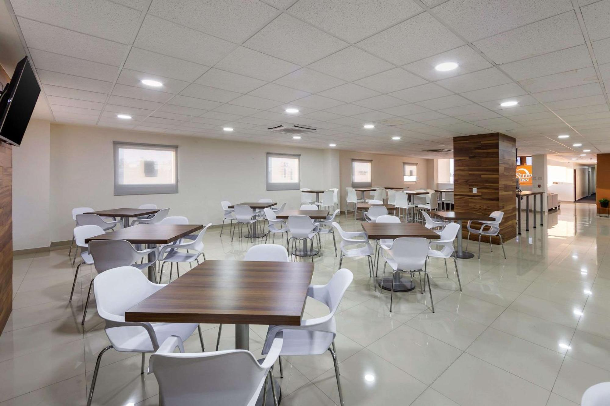 Sleep 3* Mexicali