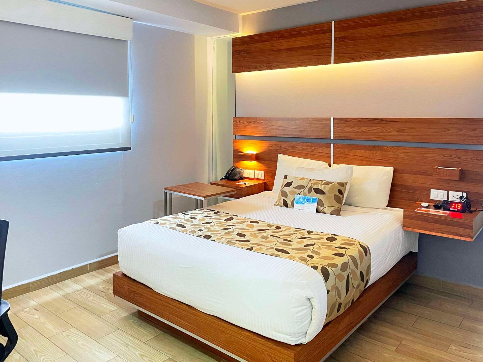 Sleep 3* Mexicali
