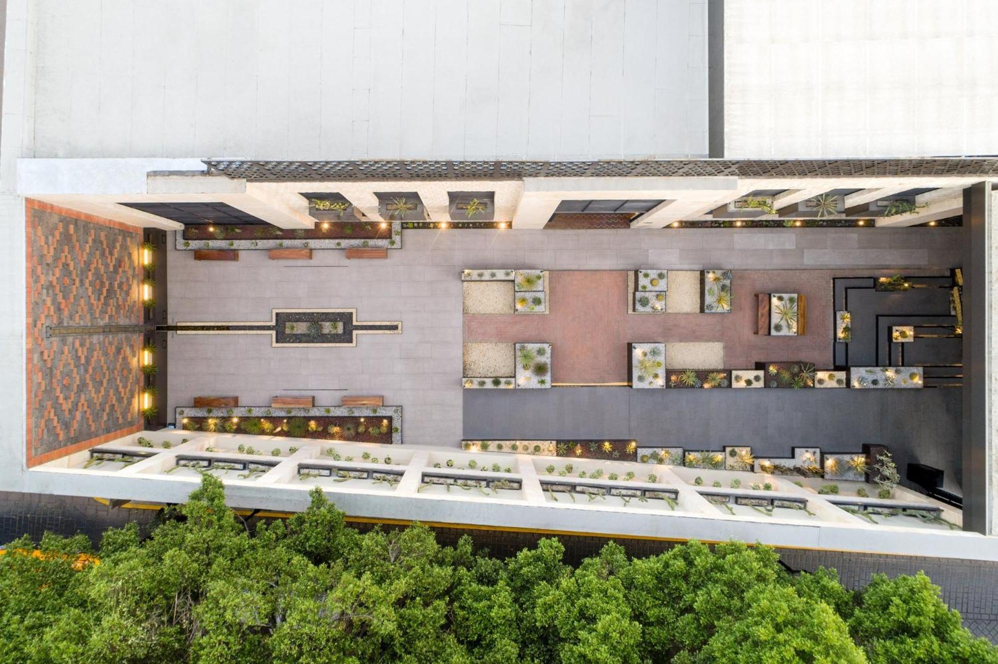 Grand Fiesta Americana Hotel 5*