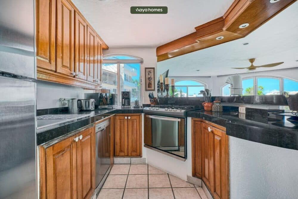 Apartment Punta Diamante 4 *