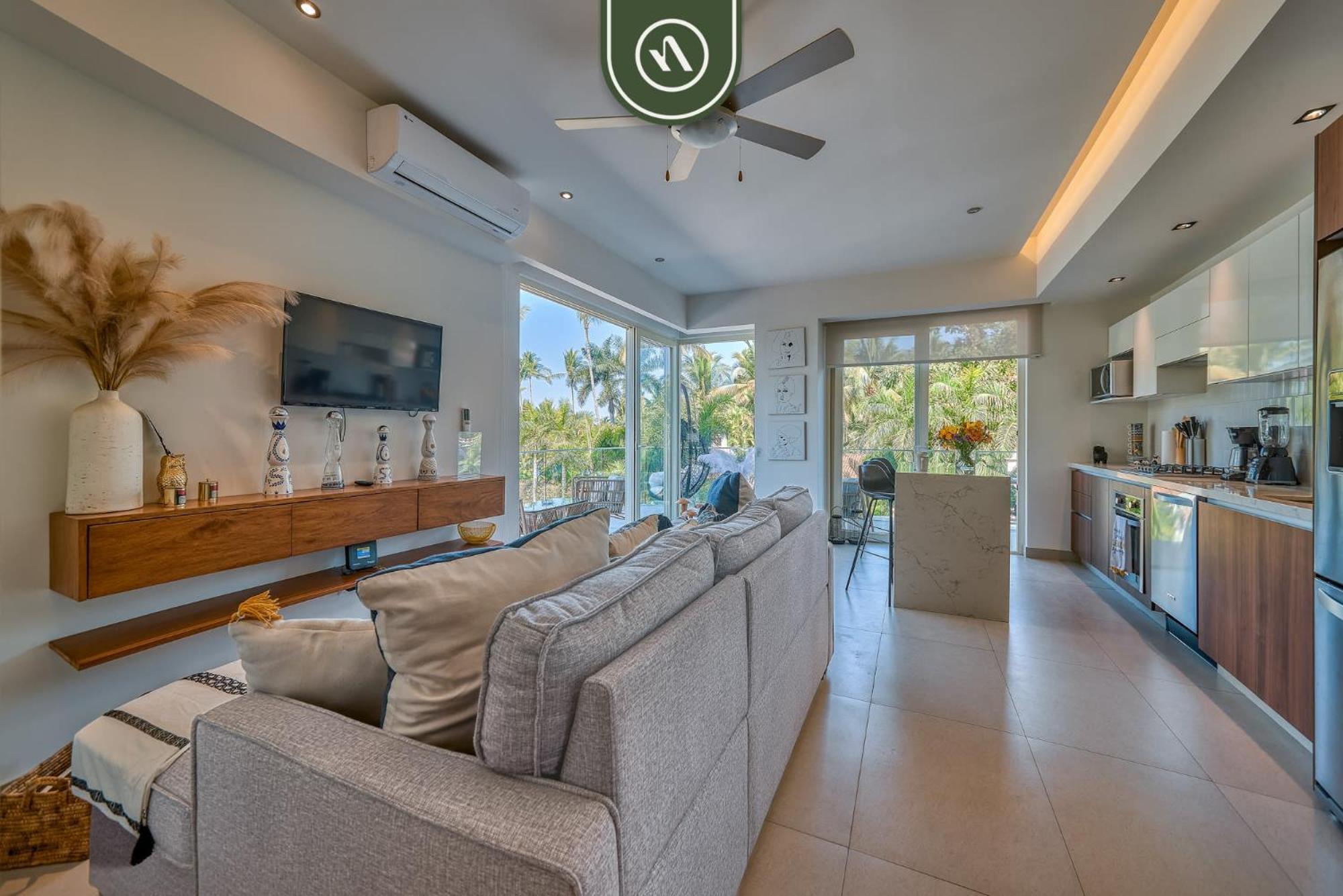 Apartment 2br With Rooftop Pool - Private Terrace