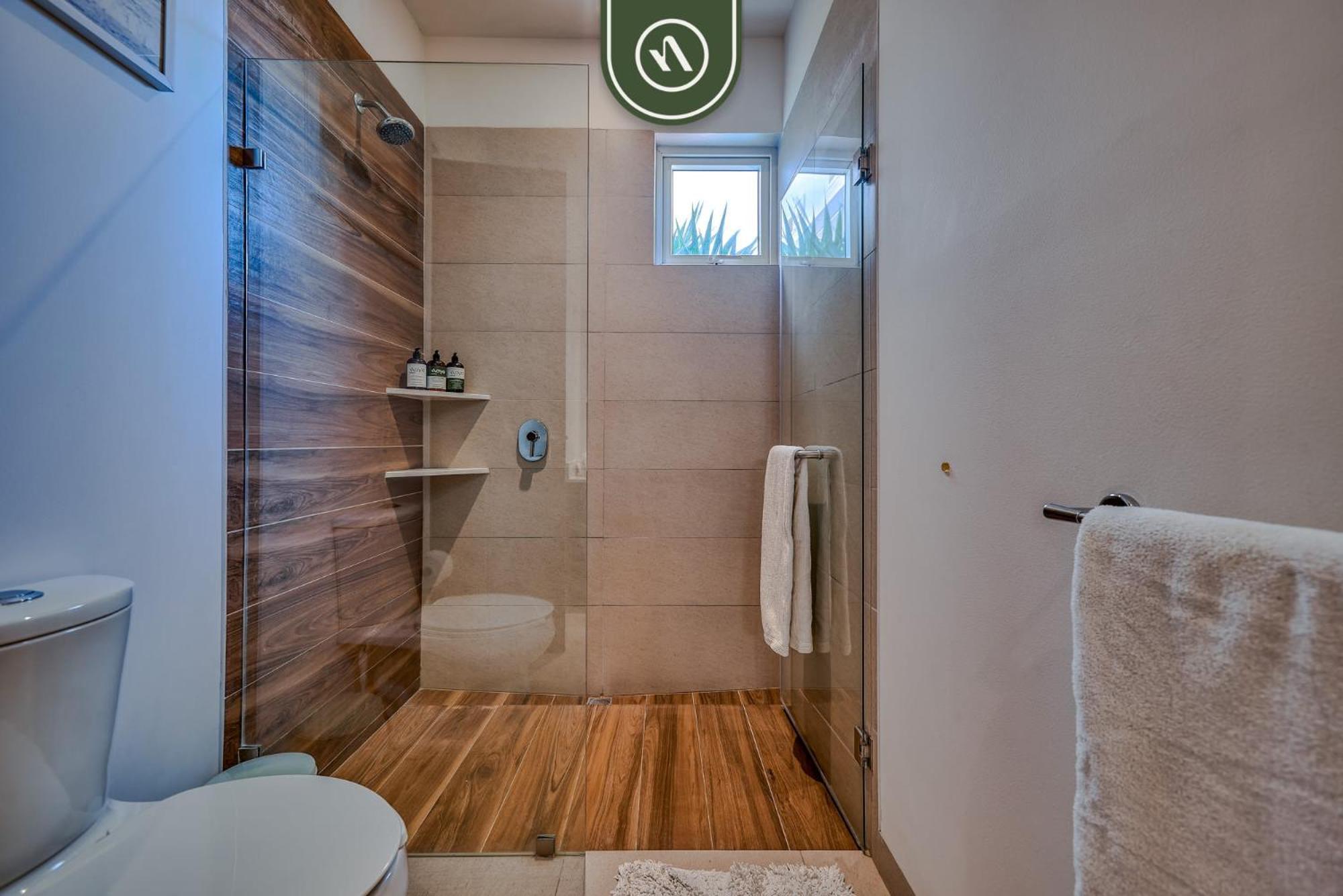 2br With Rooftop Pool - Private Terrace