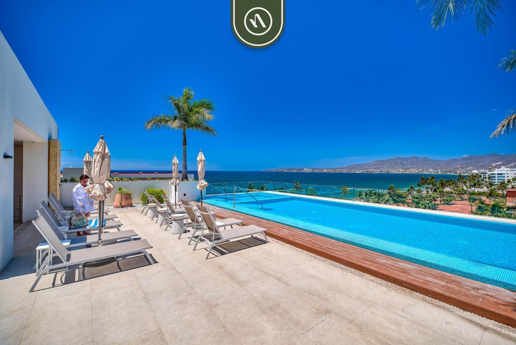 2br With Rooftop Pool - Private Terrace *