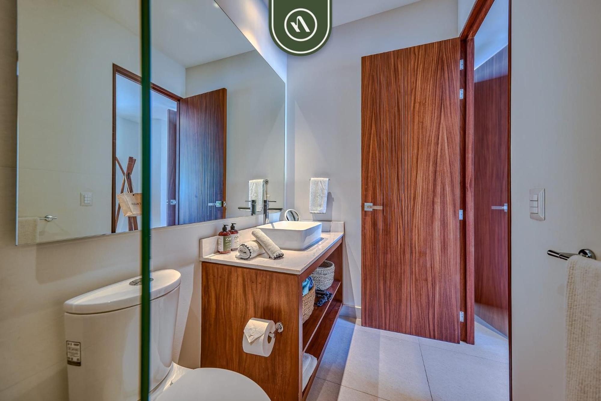 2br With Rooftop Pool - Private Terrace Apartment *