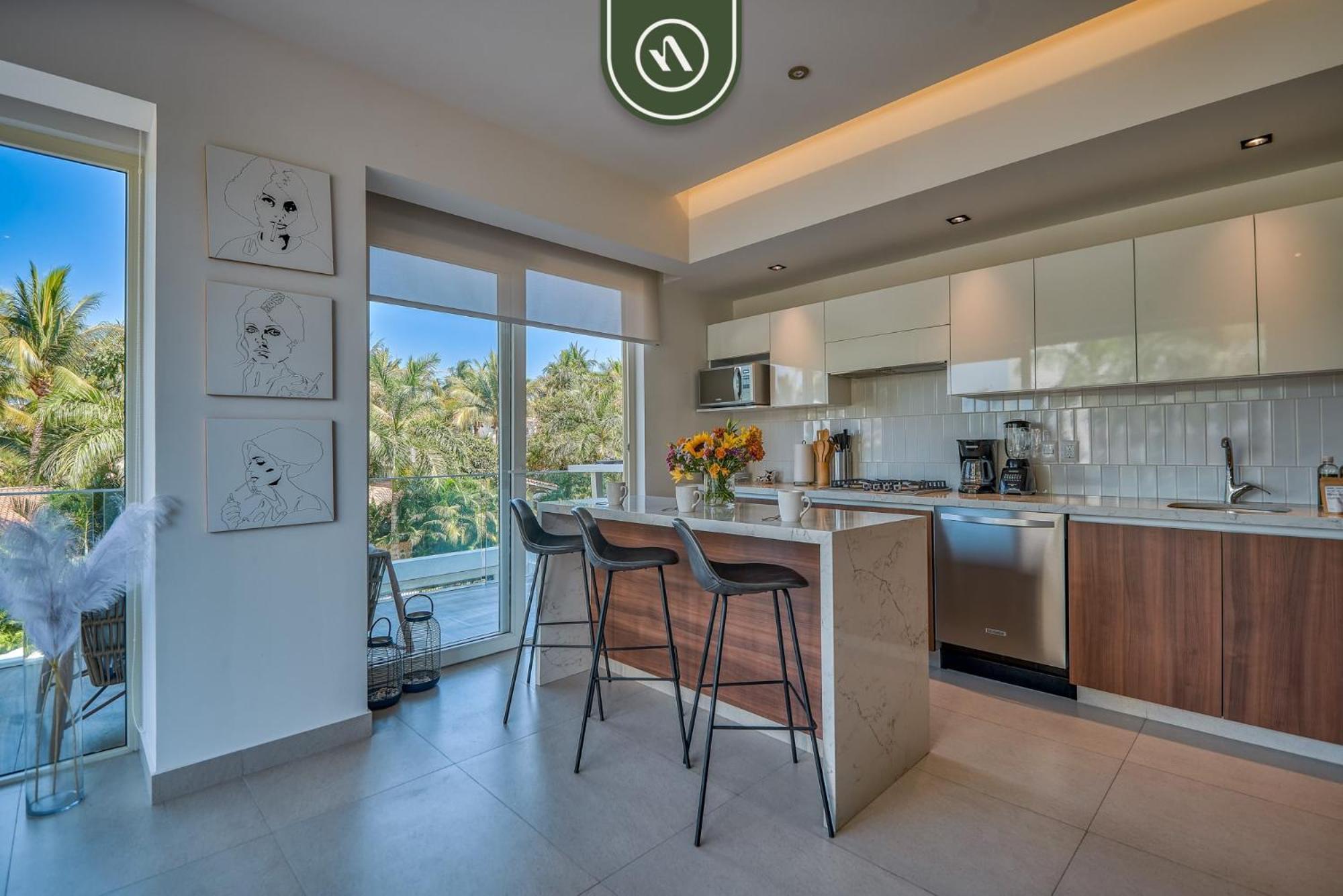 2br With Rooftop Pool - Private Terrace Apartment Bucerias