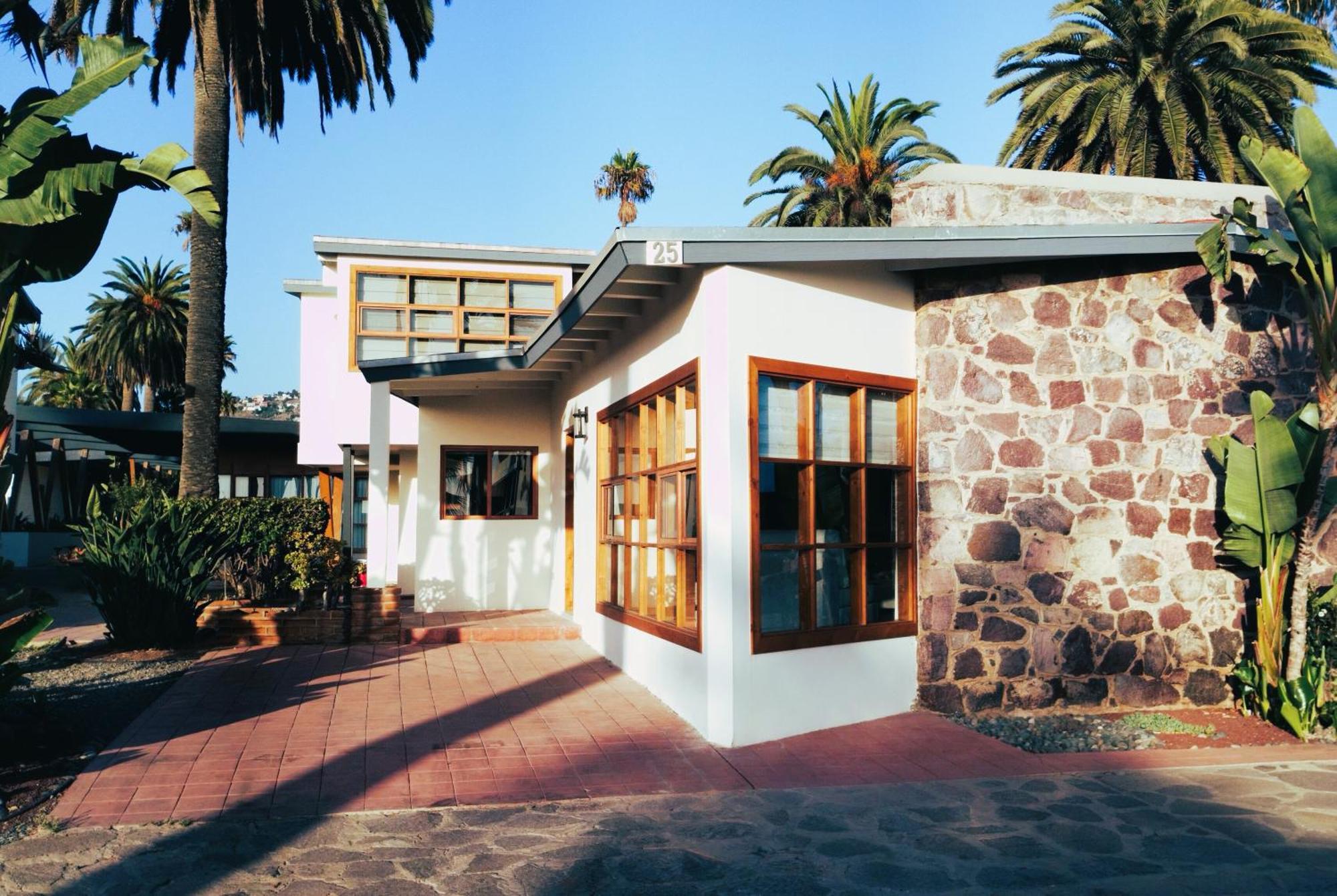 Papagayo 3*
