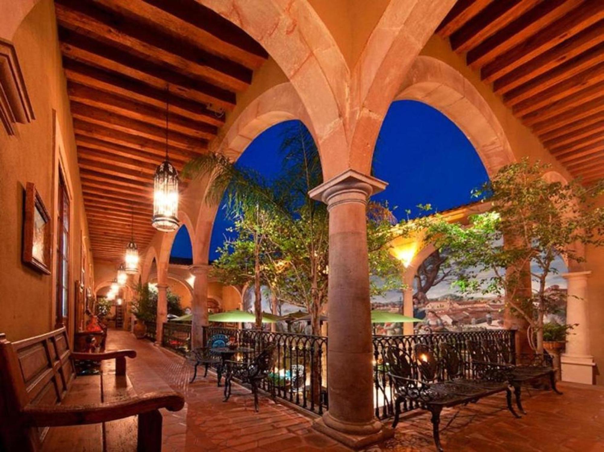 Mansion De Suenos Hotel